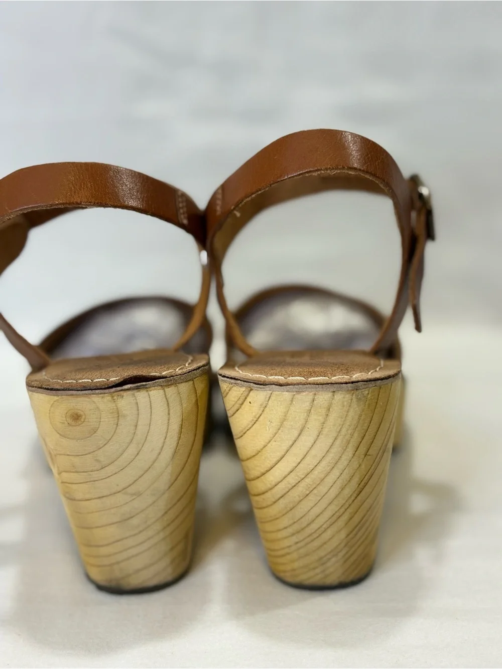 URBAN OUTFITTERS Brown Leather Ankle-Strap Wood Clog Sandals Boho Retro 7.5 $80